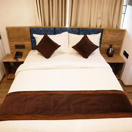 Dream Hotel - Richmond Bengaluru Zewnętrze zdjęcie